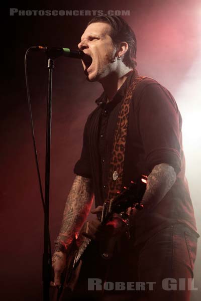 RICKY WARWICK - 2009-12-04 - PARIS - Nouveau Casino - 